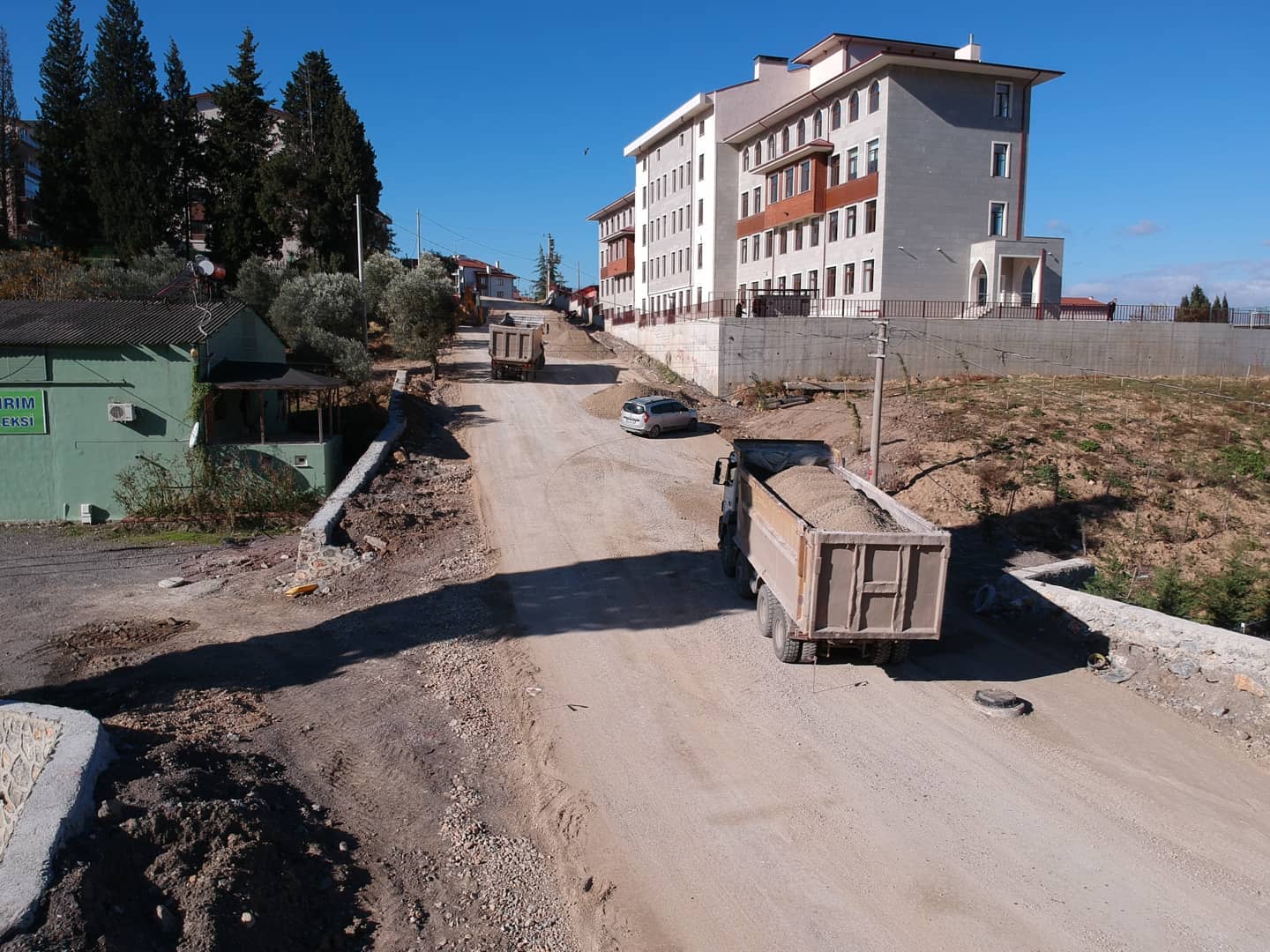 Gölcük ve Karamürsel İlçeleri 2020 Yatırım Programı Yol Üst Yapı Düzenleme İşi