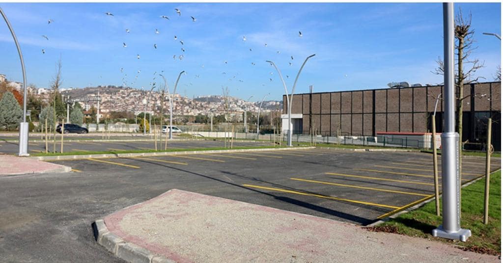 Kuruçeşme Tramvay Hattı Mevlâna Kavşağı Altgeçit Yapım İşi