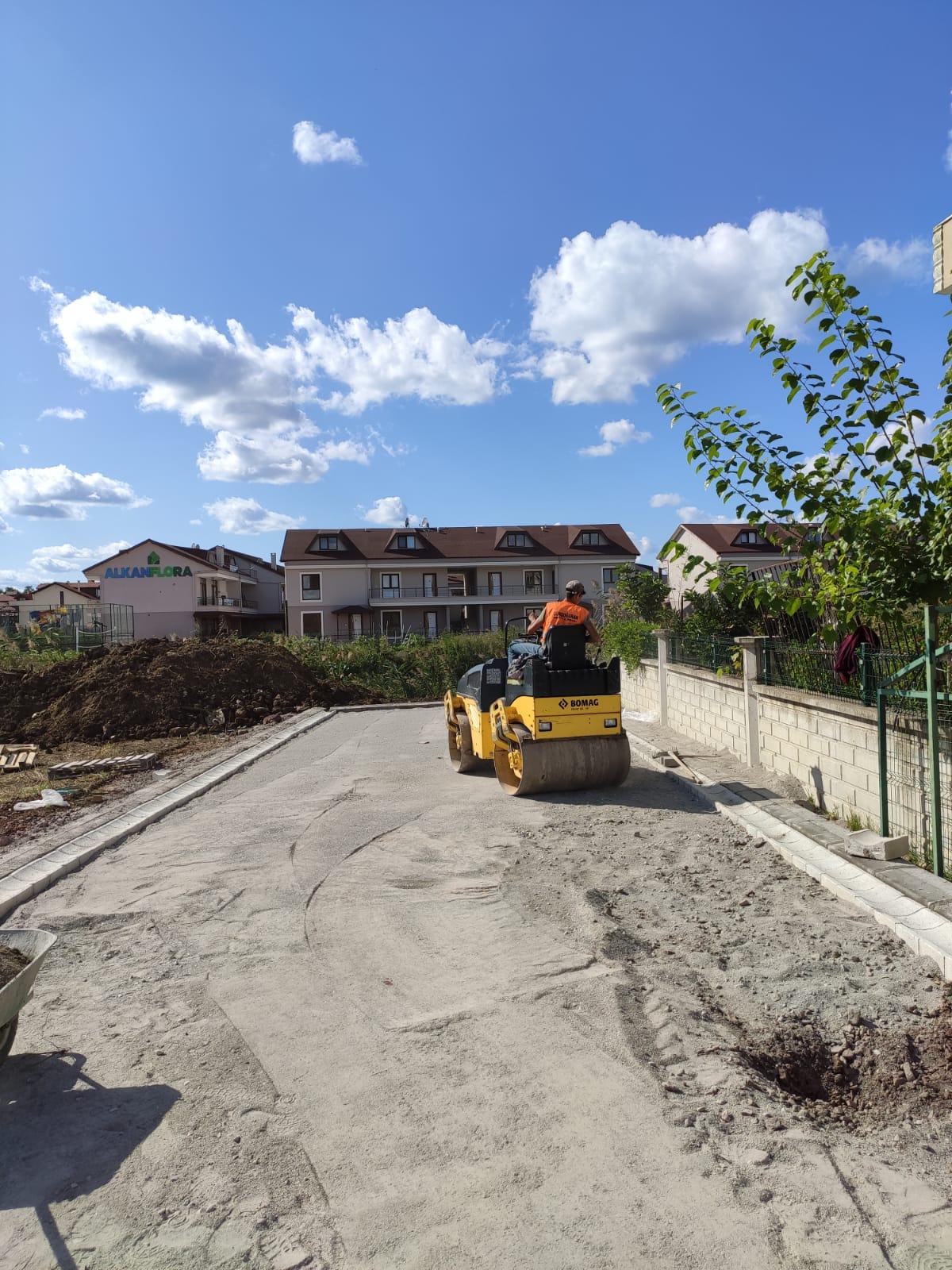 Kandıra ve İzmit İlçelerinde (2019 Yılı) Yolların Bakım ve Onarımının Yapılması Yapım İşi