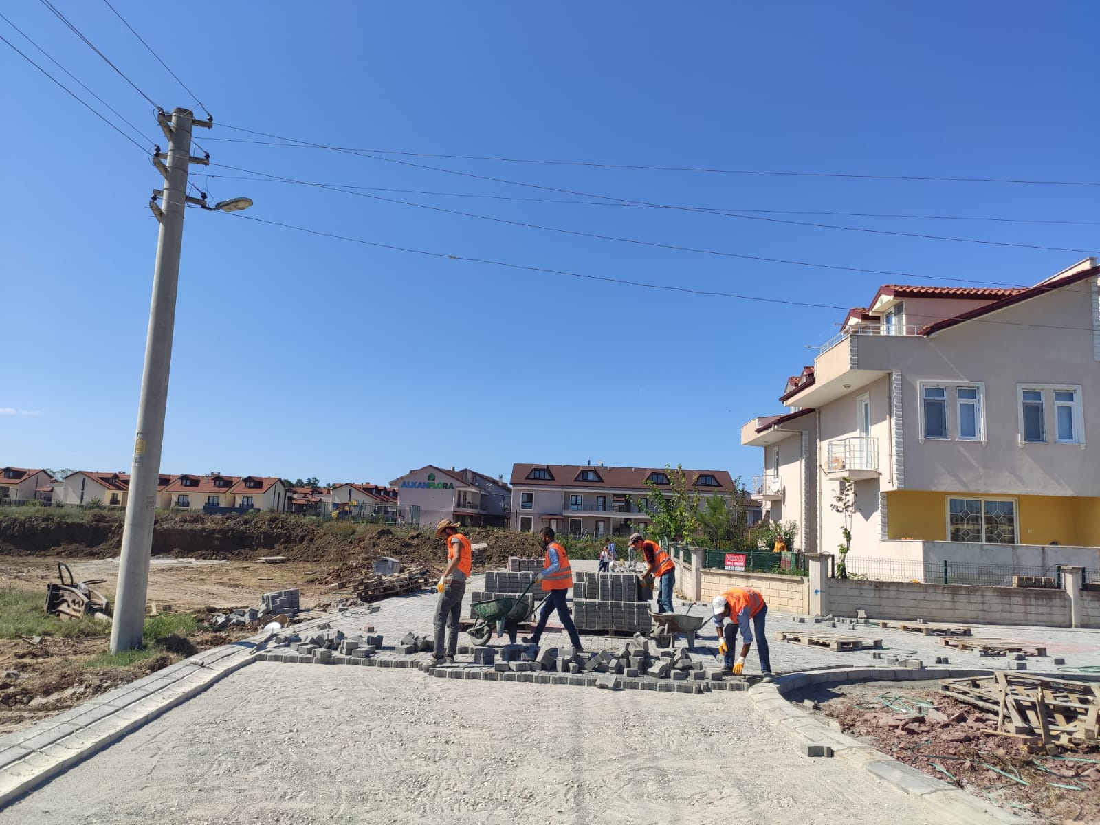 Kandıra ve İzmit İlçelerinde (2019 Yılı) Yolların Bakım ve Onarımının Yapılması Yapım İşi