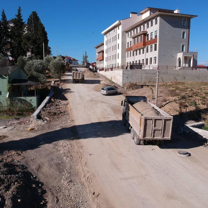 Gölcük ve Karamürsel İlçeleri 2020 Yatırım Programı Yol Üst Yapı Düzenleme İşi