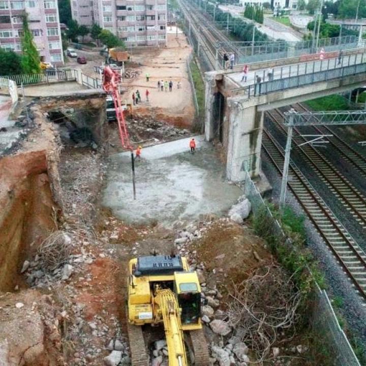 Kuruçeşme Tramvay Hattı Mevlâna Kavşağı Altgeçit Yapım İşi