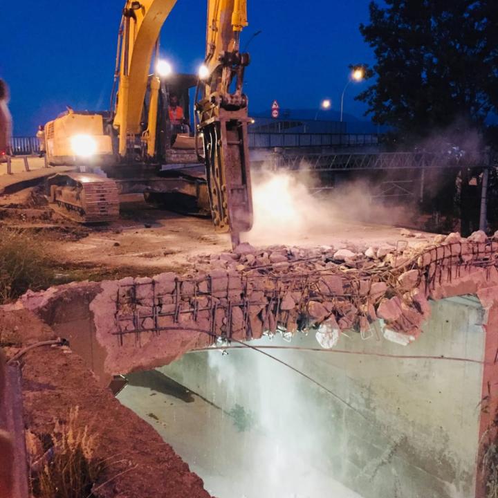 Kuruçeşme Tramvay Hattı Mevlâna Kavşağı Altgeçit Yapım İşi